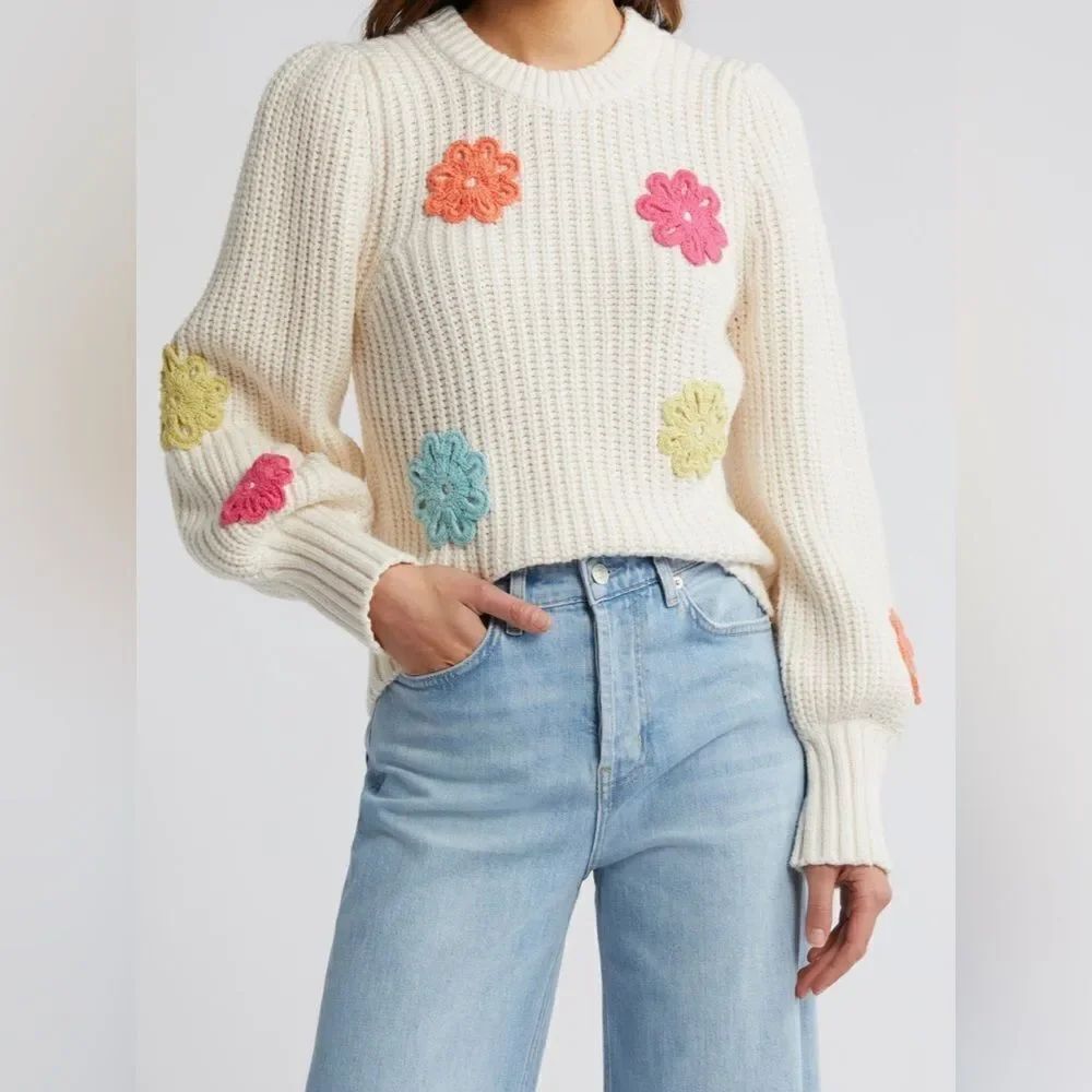 Rails Romy Sweater
Ivory Multi Daisies NWT Size XL